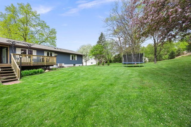 19031 Jordan Trail, Lakeville, MN 55044