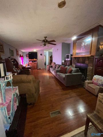 747 Walker Lane, New Market, AL 35761