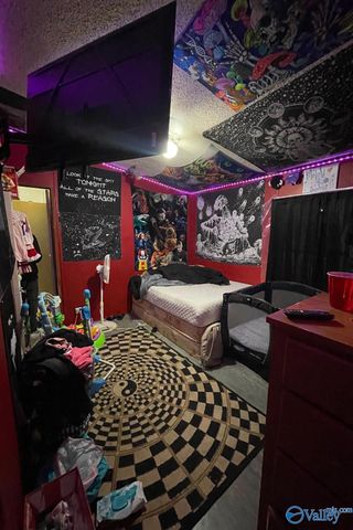 747 Walker Lane, New Market, AL 35761