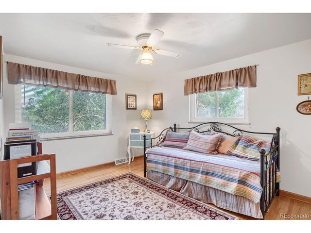 5421 W Geddes Pl, Littleton, CO 80128