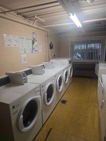 1139 Leavitt Avenue 212, Flossmoor, IL 60422