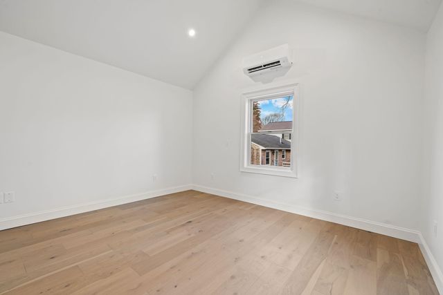 29 Thorwald Avenue, Hampton, NH 03842