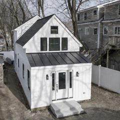 29 Thorwald Avenue, Hampton, NH 03842