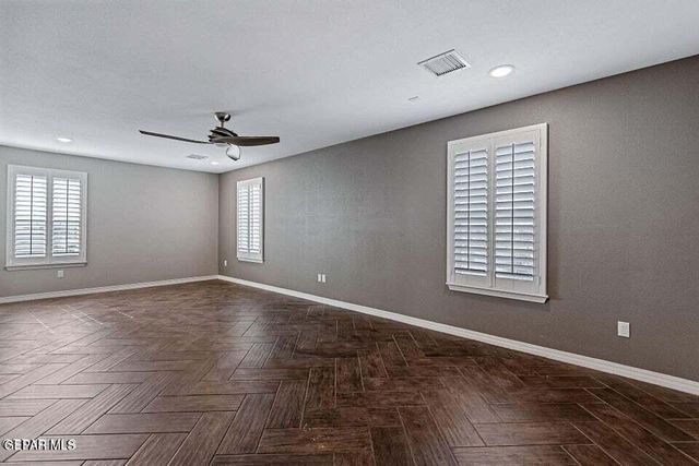 2600 SAMMY CERVANTES Street, El Paso, TX 79938