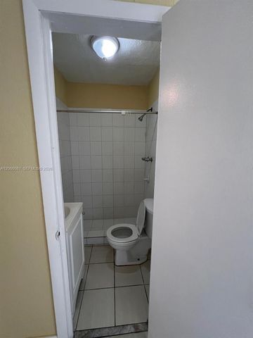 1625 NW 35th Street A7, Miami, FL 33142