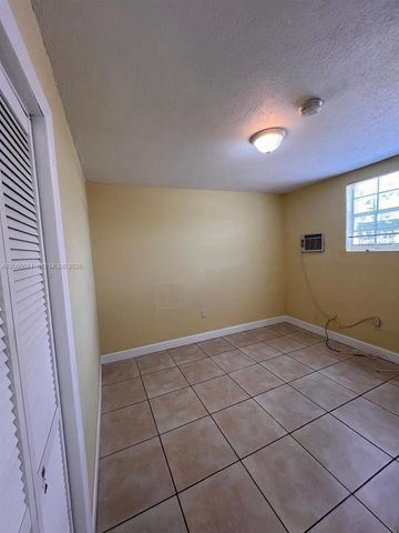 1625 NW 35th Street A7, Miami, FL 33142