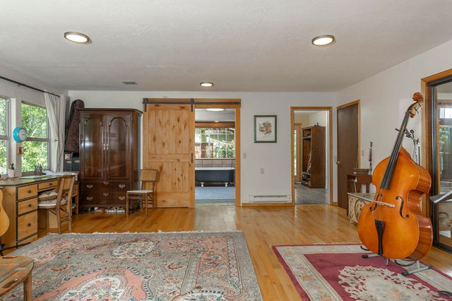 2601 Sand Creek Road, Grants Pass, OR 97527