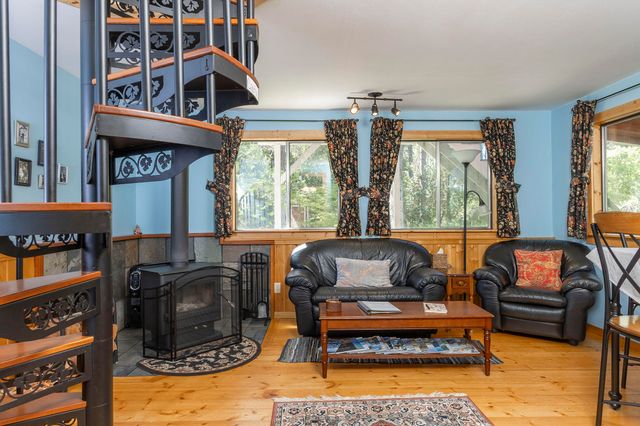 2601 Sand Creek Road, Grants Pass, OR 97527