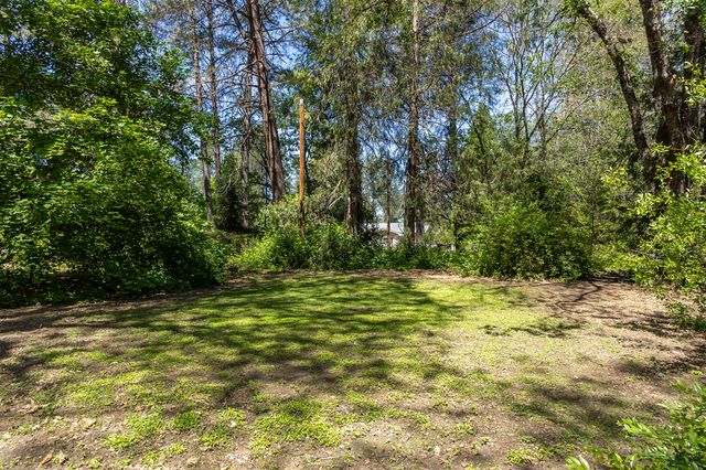 2601 Sand Creek Road, Grants Pass, OR 97527