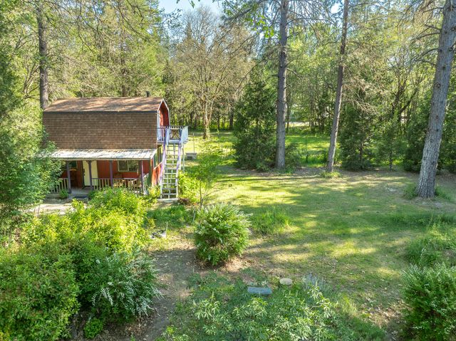 2601 Sand Creek Road, Grants Pass, OR 97527