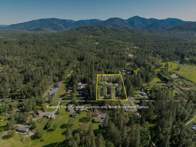 2601 Sand Creek Road, Grants Pass, OR 97527