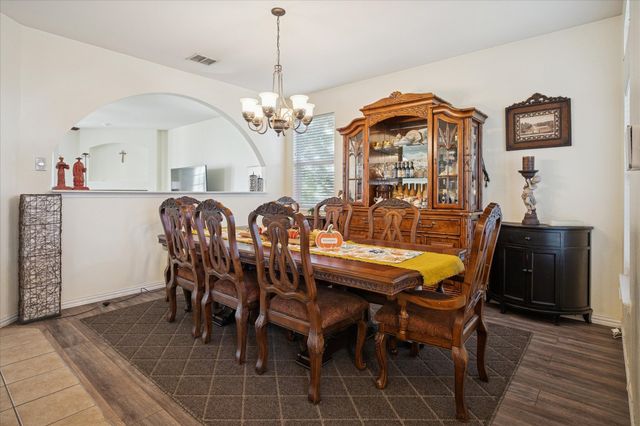 1104 Windhaven Circle, Lewisville, TX 75067