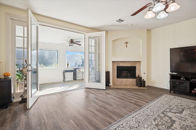 1104 Windhaven Circle, Lewisville, TX 75067