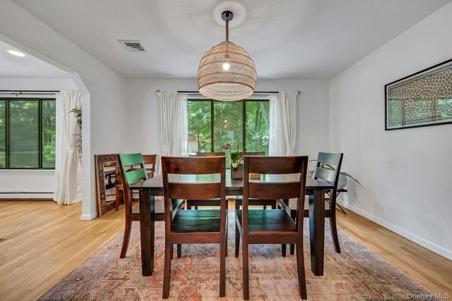 24 Anne Chambers Lane, Katonah, NY 10536