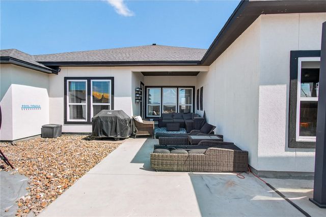 4217 Azali Dr, Corpus Christi, TX 78414