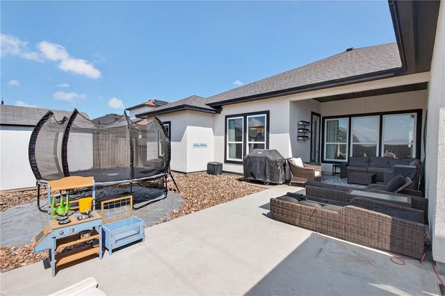 4217 Azali Dr, Corpus Christi, TX 78414