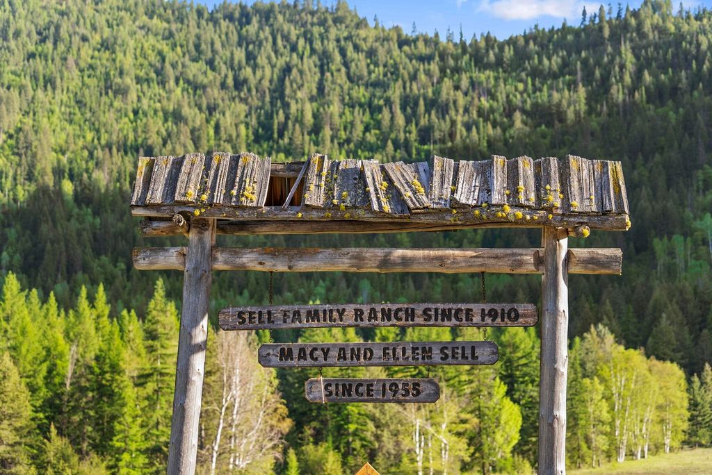 4345 Wilcox Rd, Northport, WA 99157 photo 19