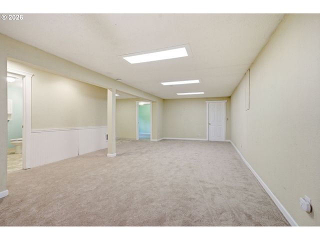 11312 Ne CONIFER Dr, Vancouver, WA 98662