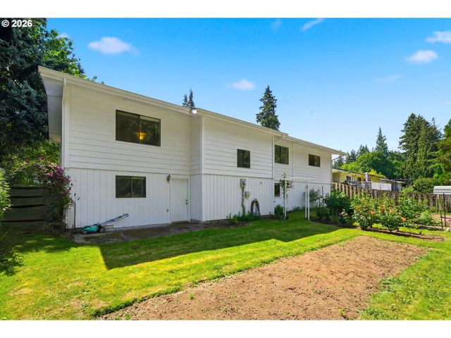 11312 Ne CONIFER Dr, Vancouver, WA 98662