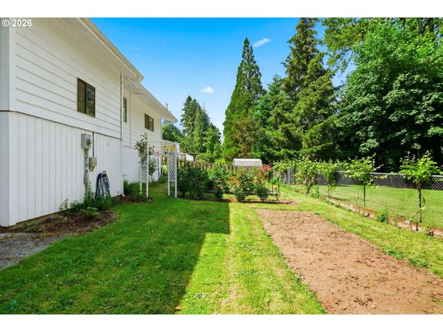 11312 Ne CONIFER Dr, Vancouver, WA 98662