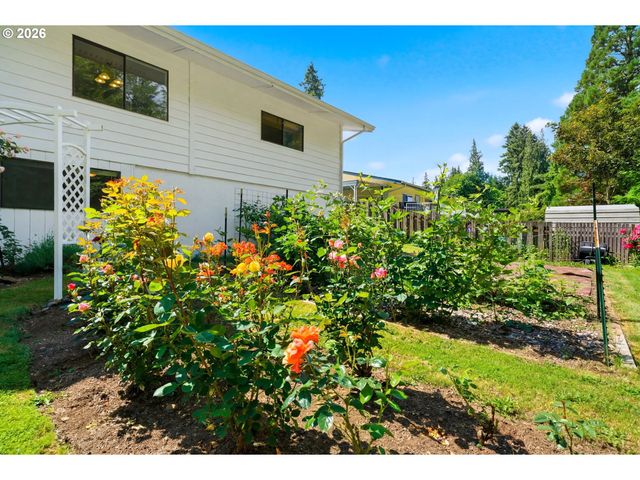11312 Ne CONIFER Dr, Vancouver, WA 98662