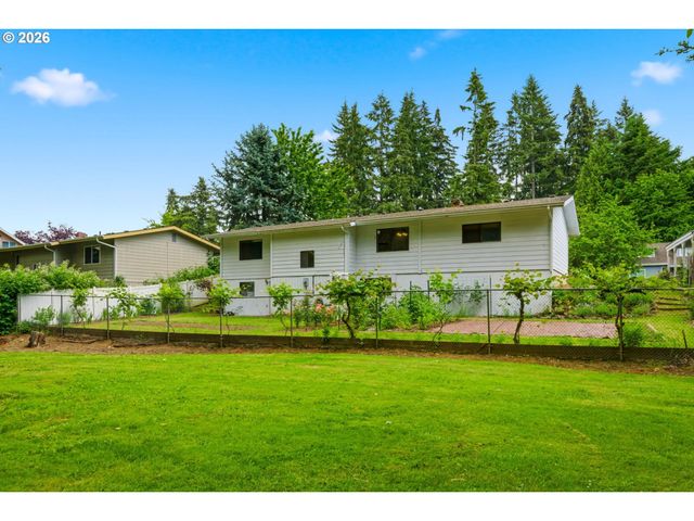 11312 Ne CONIFER Dr, Vancouver, WA 98662