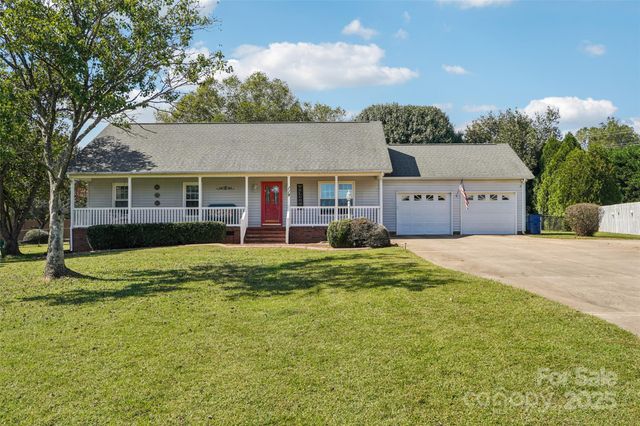 119 Watts Court, Statesville, NC 28625