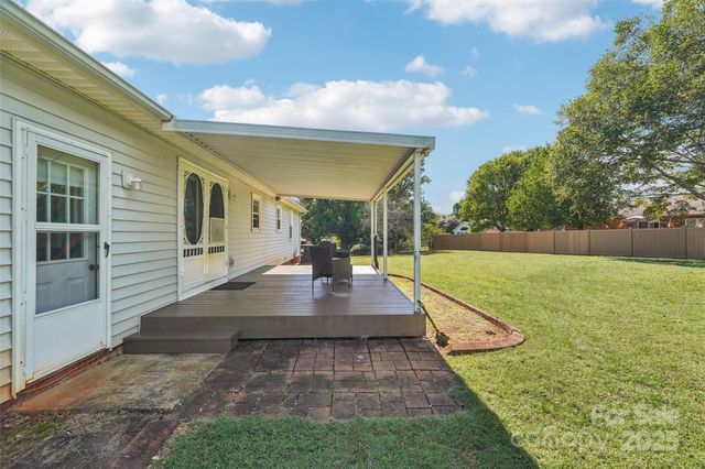 119 Watts Court, Statesville, NC 28625