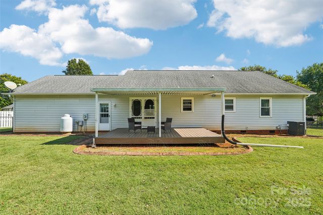 119 Watts Court, Statesville, NC 28625