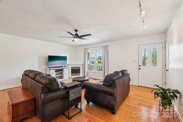 119 Watts Court, Statesville, NC 28625
