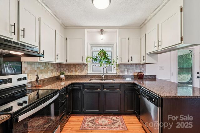 119 Watts Court, Statesville, NC 28625