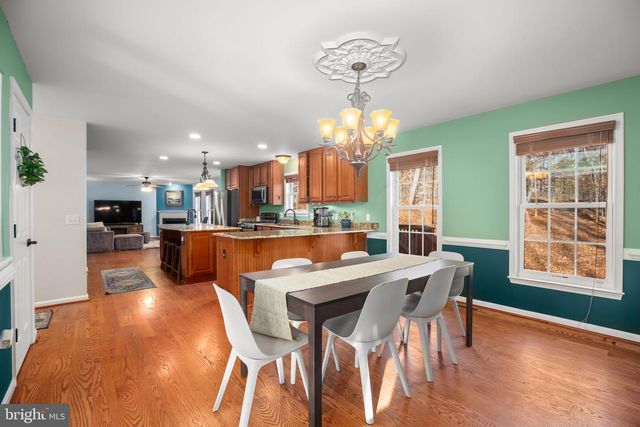 42 KINSLEY LN, Fredericksburg, VA 22406