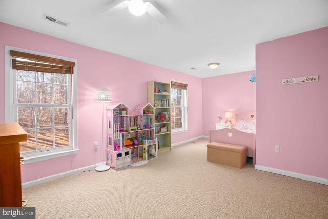 42 KINSLEY LN, Fredericksburg, VA 22406