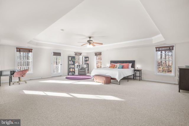 42 KINSLEY LN, Fredericksburg, VA 22406