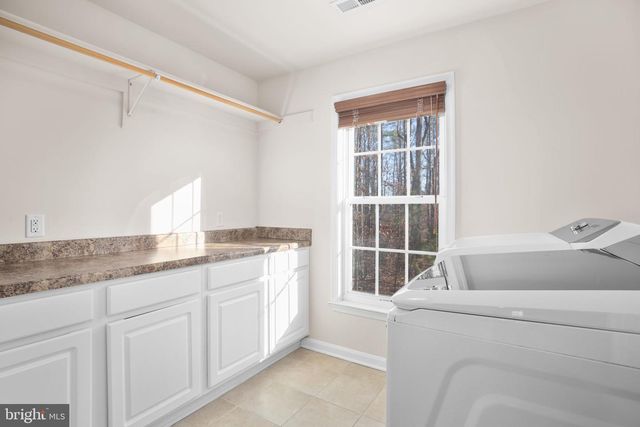 42 KINSLEY LN, Fredericksburg, VA 22406