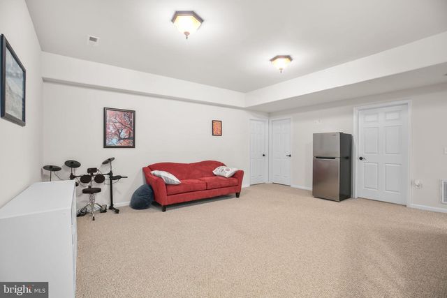 42 KINSLEY LN, Fredericksburg, VA 22406