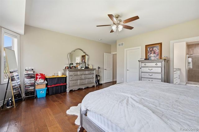 19077 Thompson Drive, Macomb, MI 48042