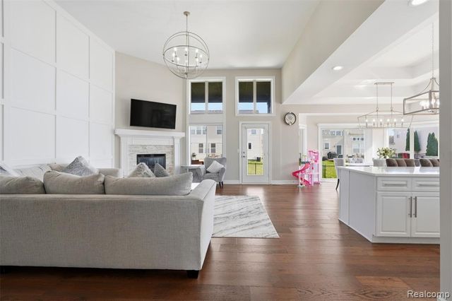 19077 Thompson Drive, Macomb, MI 48042