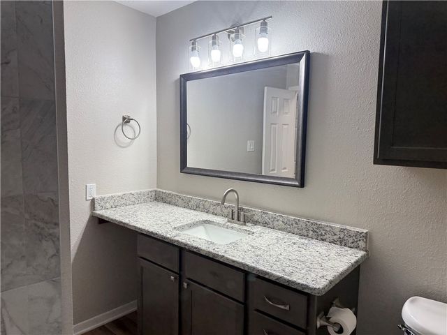 3923 Old Oaks Drive, Bryan, TX 77802