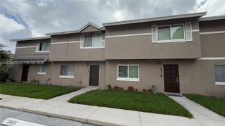 1419 Sussex Dr, North Lauderdale, FL 33068