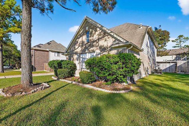 2506 Parkhaven Drive, Sugar Land, TX 77478