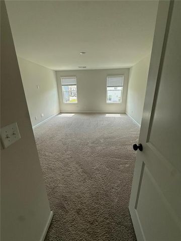5223 Canberra Drive, Flowery Branch, GA 30542