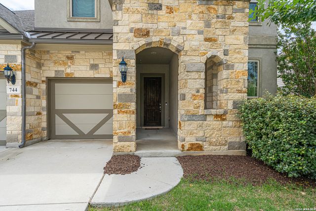 744 Mesa Verde, Schertz, TX 78154