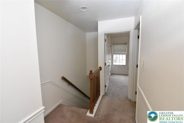 553 Ponds Edge Lane, Allentown City, PA 18104