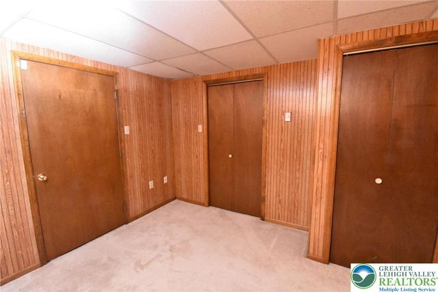 553 Ponds Edge Lane, Allentown City, PA 18104