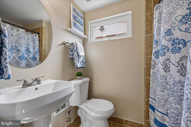 11310 ASHLEY DR, North Bethesda, MD 20852