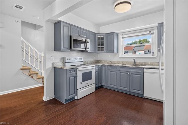 1434 Canadian CT, Virginia Beach, VA 23453