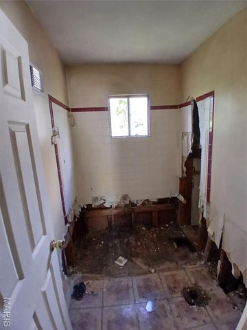 10429 Earl Drive, St Louis, MO 63136