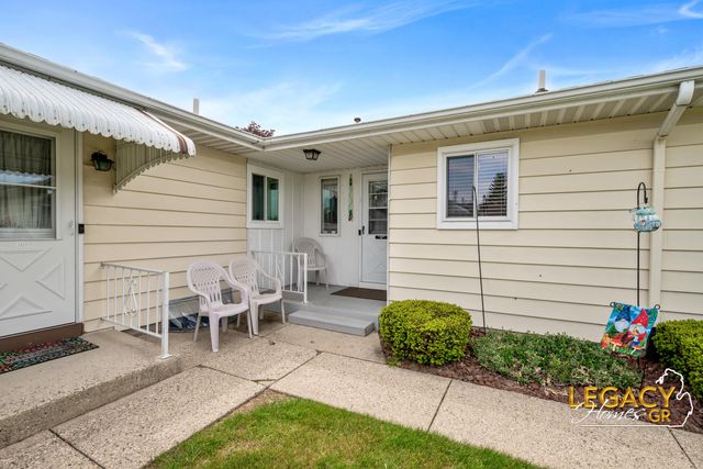 705 60th Street Se 349, City Of Kentwood, MI 49548