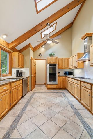 4231 Hertford Lane, Dublin, OH 43017